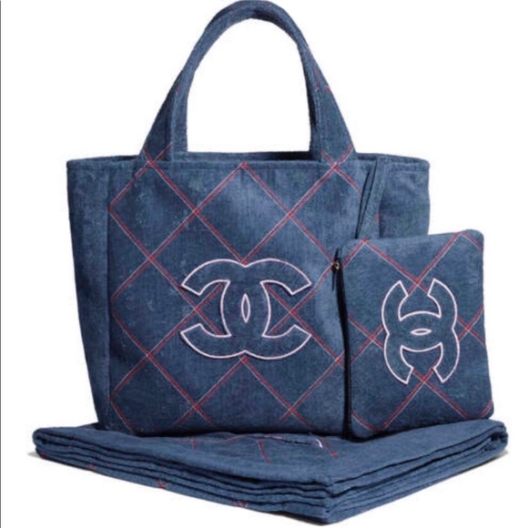 CHANEL CoCo Beach 2022 set